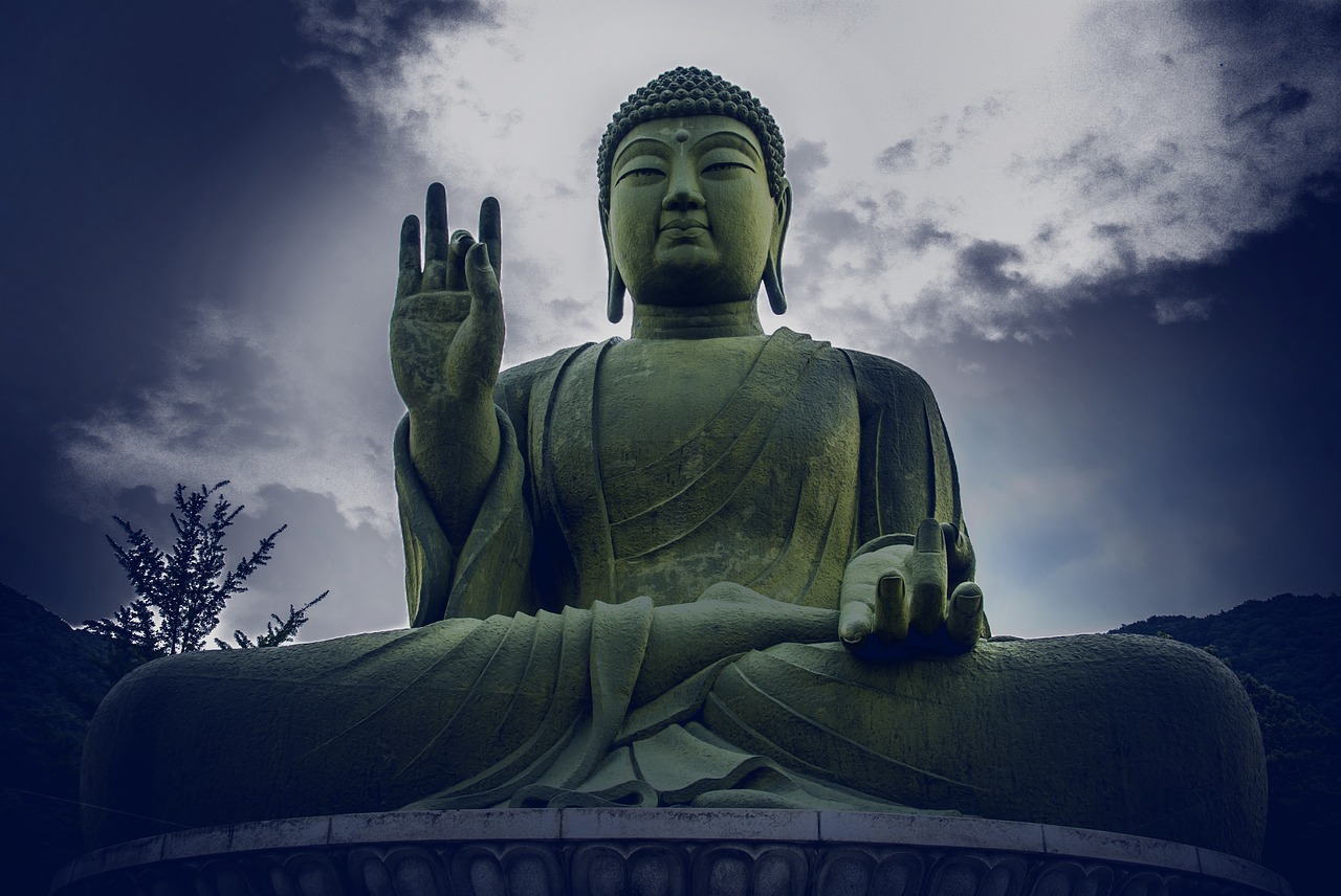 Buddha, buddhizmus, buddhista tanok